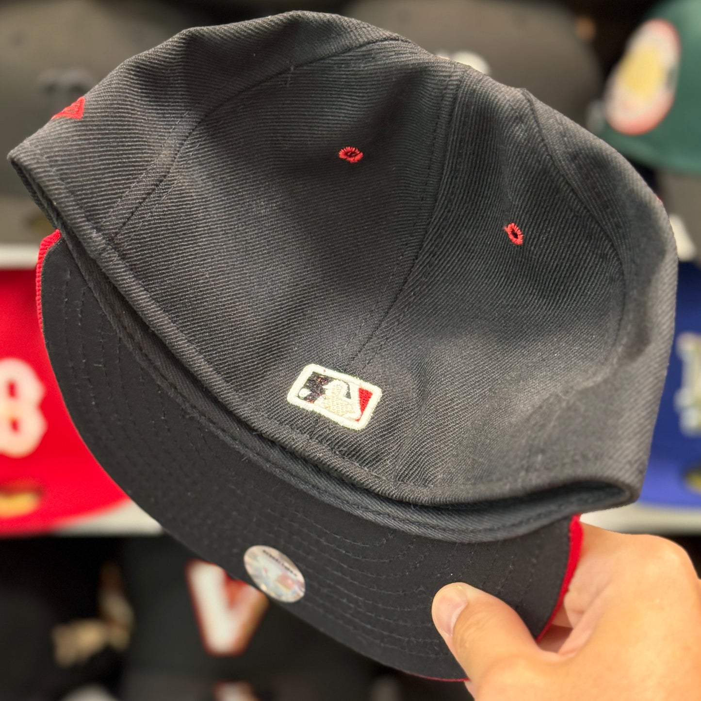 New Era Milwaukee Brewers 59FIFTY Fitted Hat | Black/Red