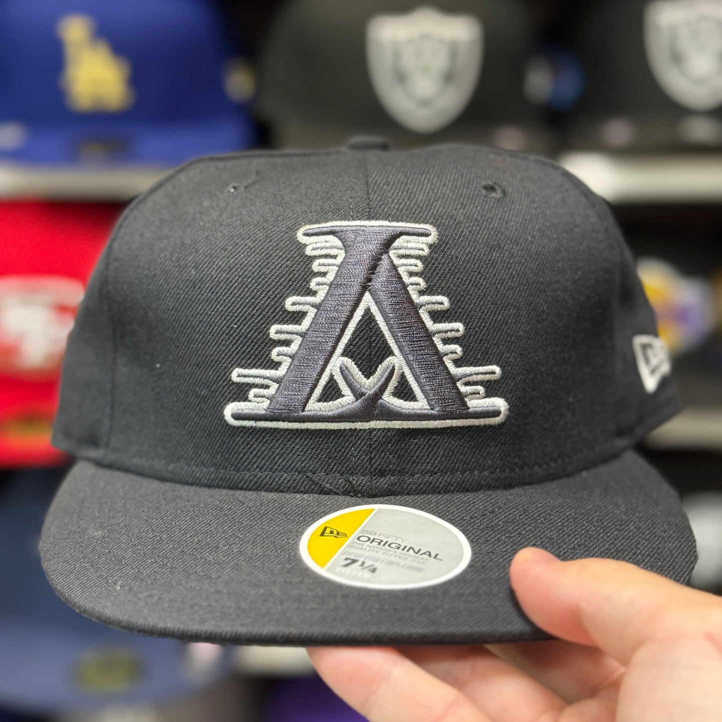 New Era Los Angeles Lakers 'Mirror Logo'59FIFTY Fitted Hat | Monochrome