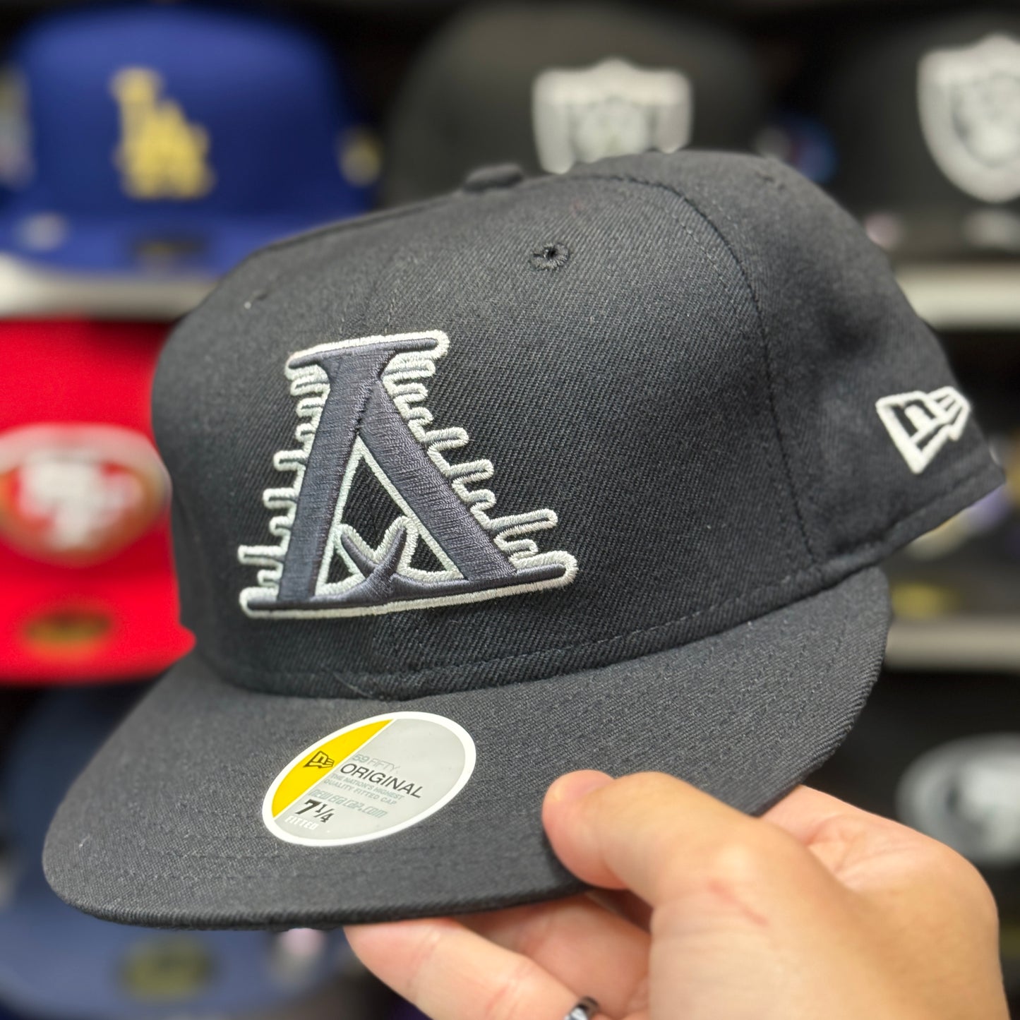 New Era Los Angeles Lakers 'Mirror Logo'59FIFTY Fitted Hat | Monochrome