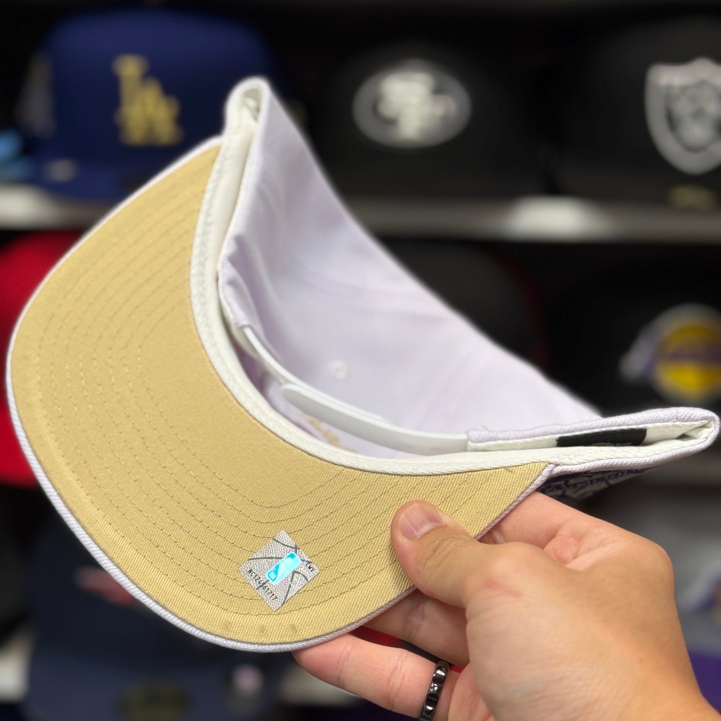Los Angeles Lakers '25th Anniversary' Mitchell & Ness Snapback | White