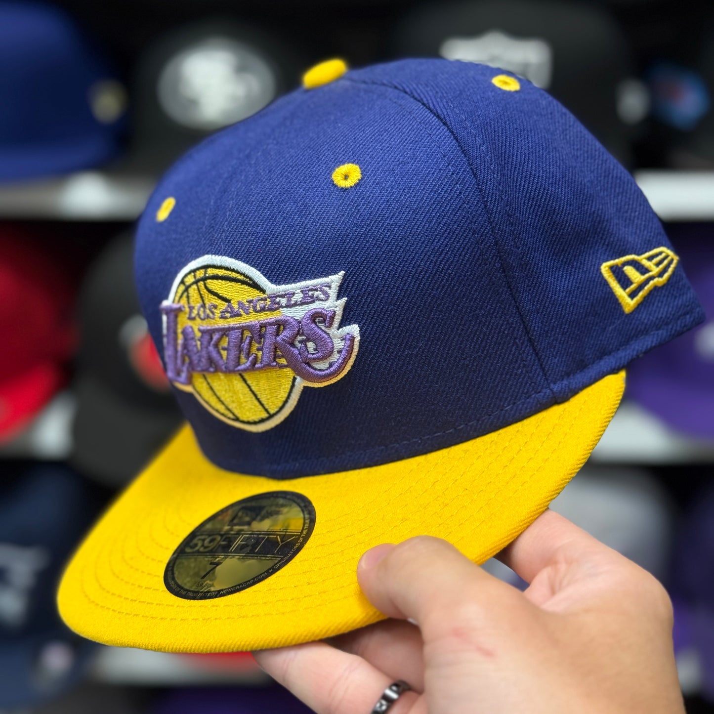 New Era Los Angeles Lakers Two-Tone 59FIFTY Fitted Hat | Size 7 1/2