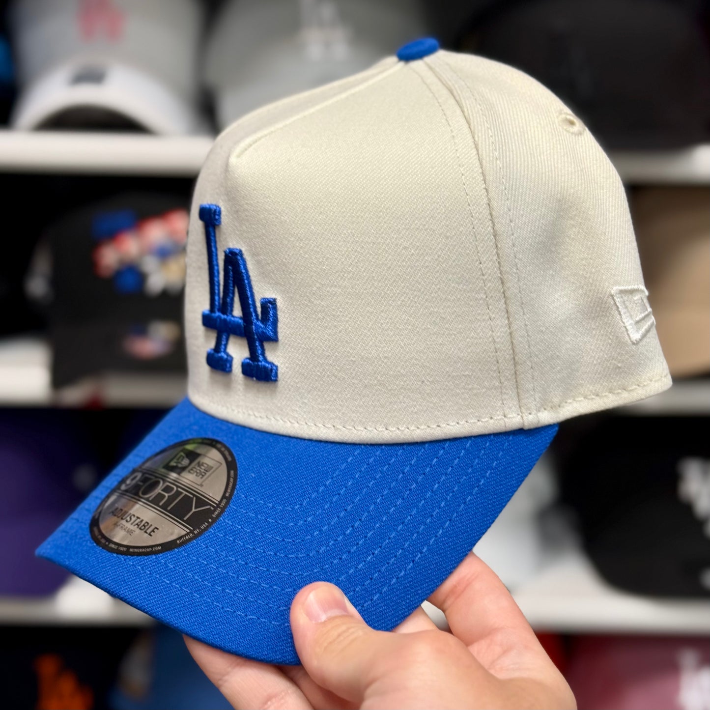 New Era LA Dodgers '2024 World Series Champions' A-Frame 9FORTY Snapback Ivory/Blue