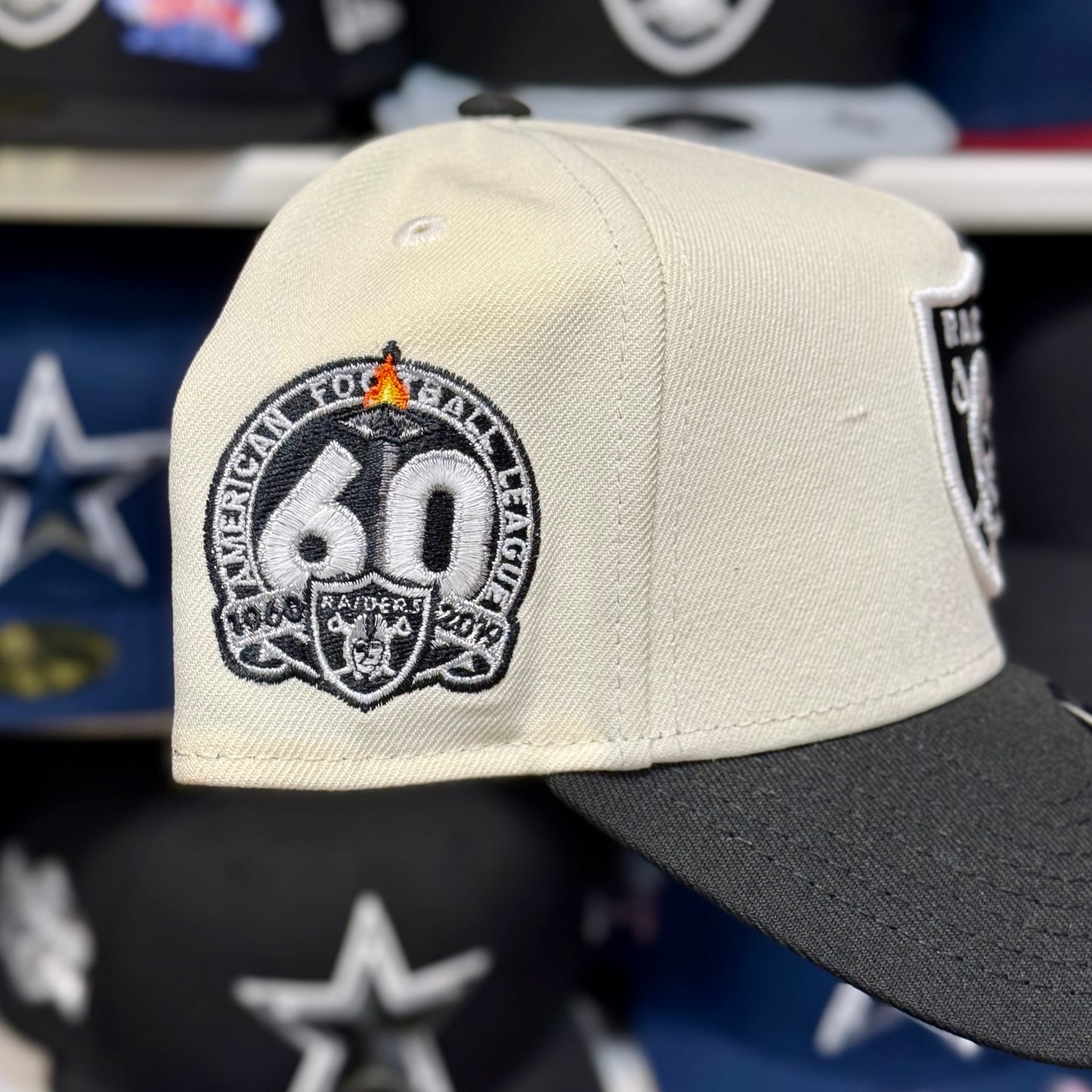 New Era Las Vegas Raiders '60th' A-Frame 9FORTY Snapback Ivory/Black