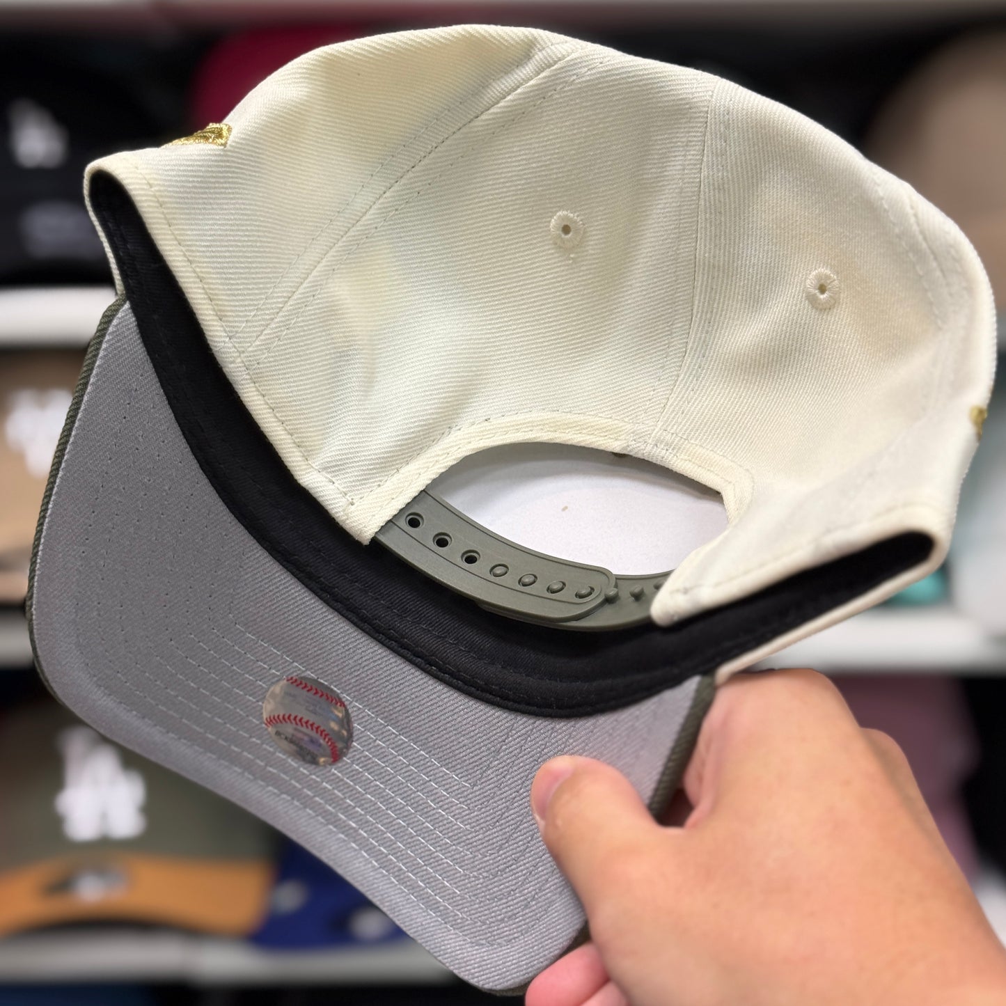 New Era Los Angeles Dodgers '100th Anniversary' A-Frame 9FORTY Snapback Creme/Olive
