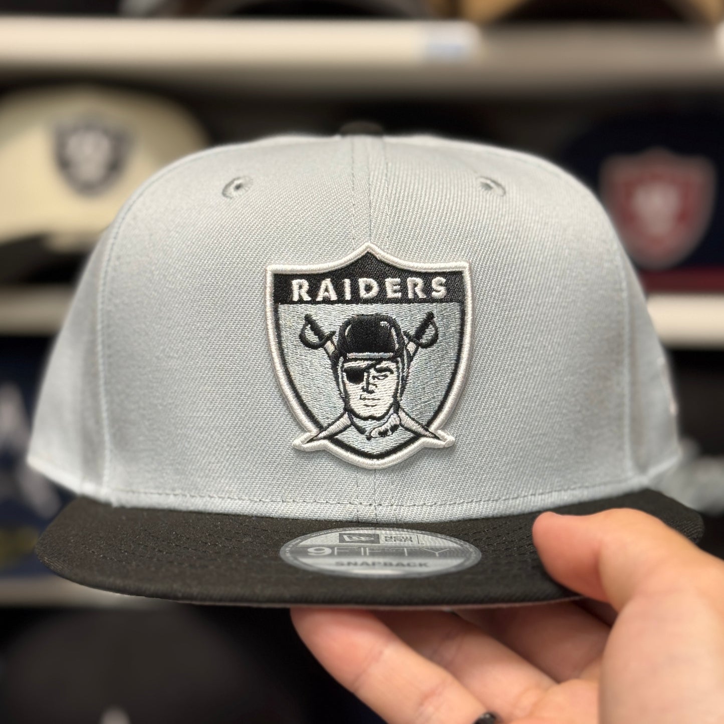 New Era Las Vegas Raiders Silver/Black 9FIFTY Snapback