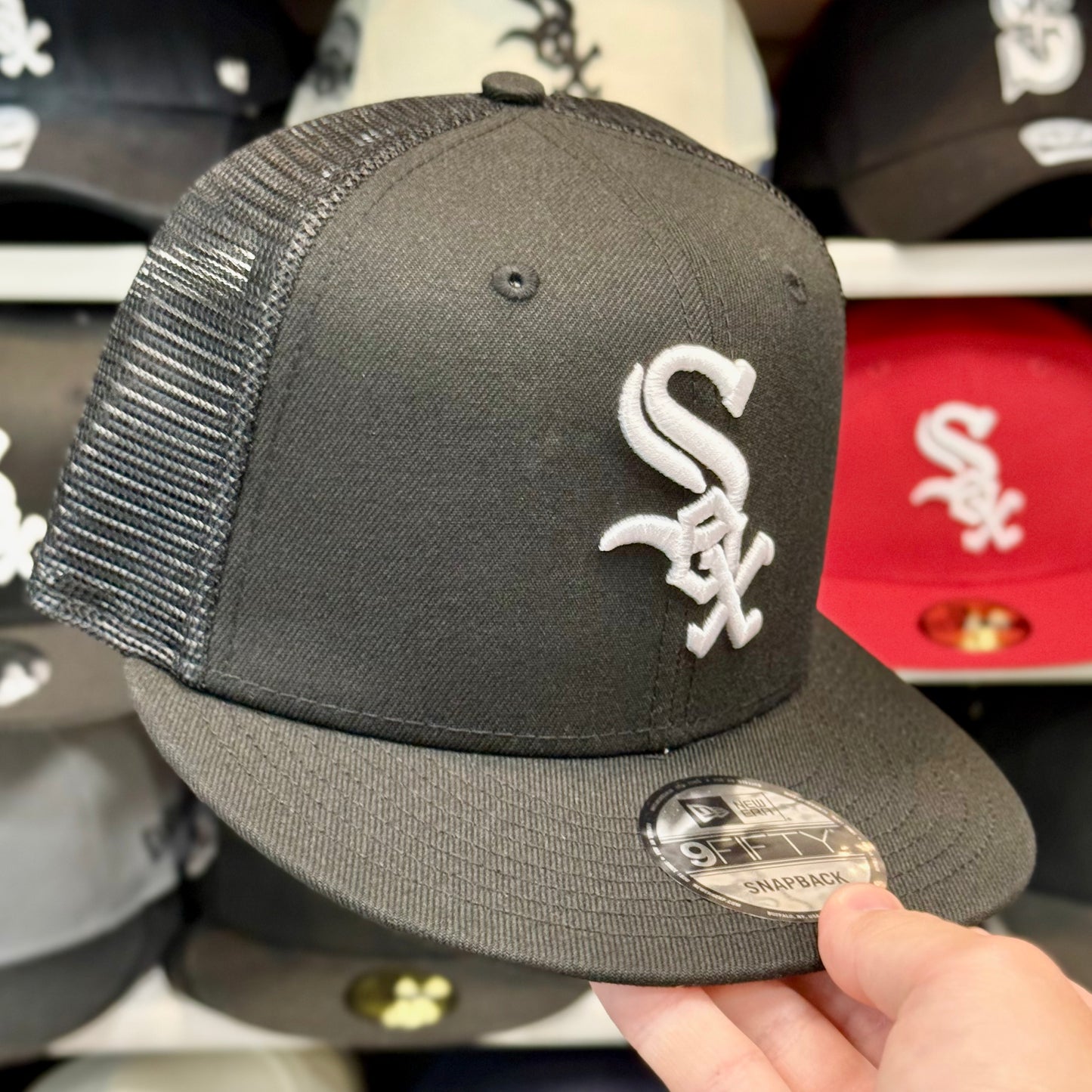 New Era 9FIFTY Chicago White Sox Trucker Snapback | Black