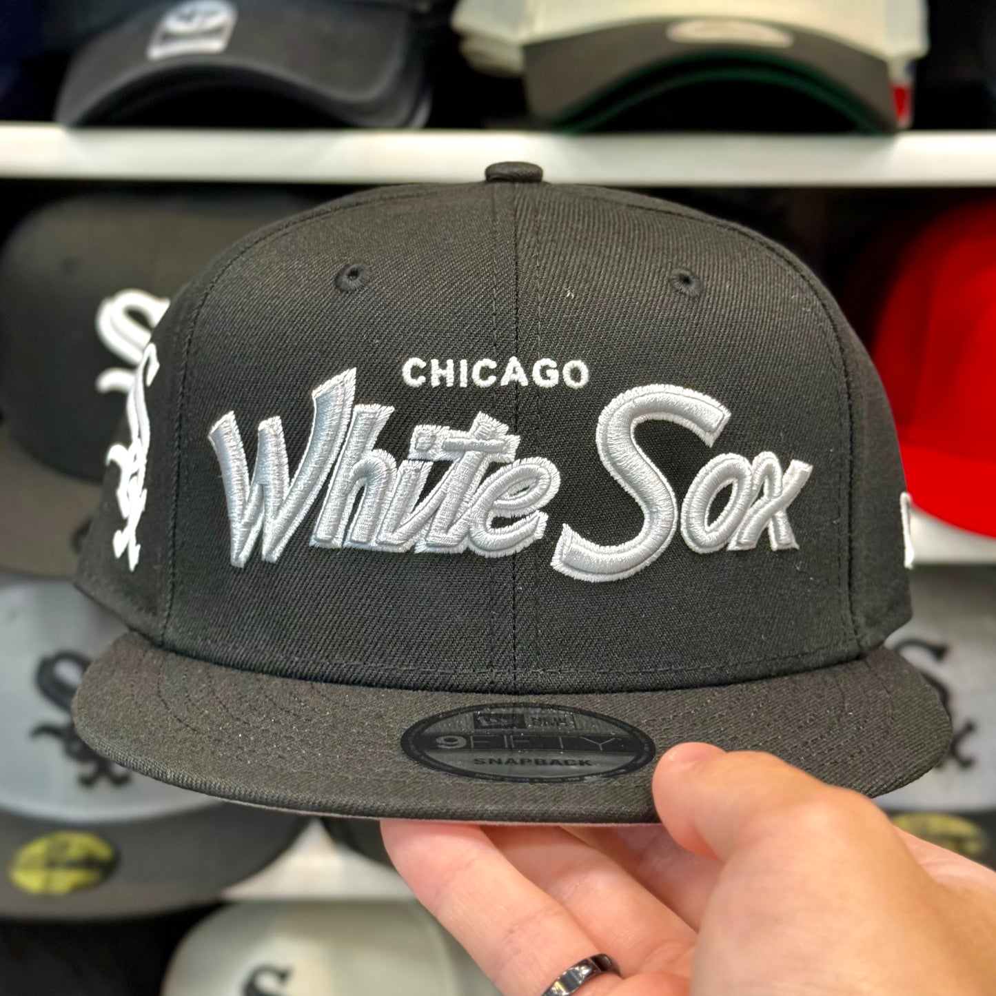 New Era 9FIFTY Chicago White Sox Script Snapback | Black
