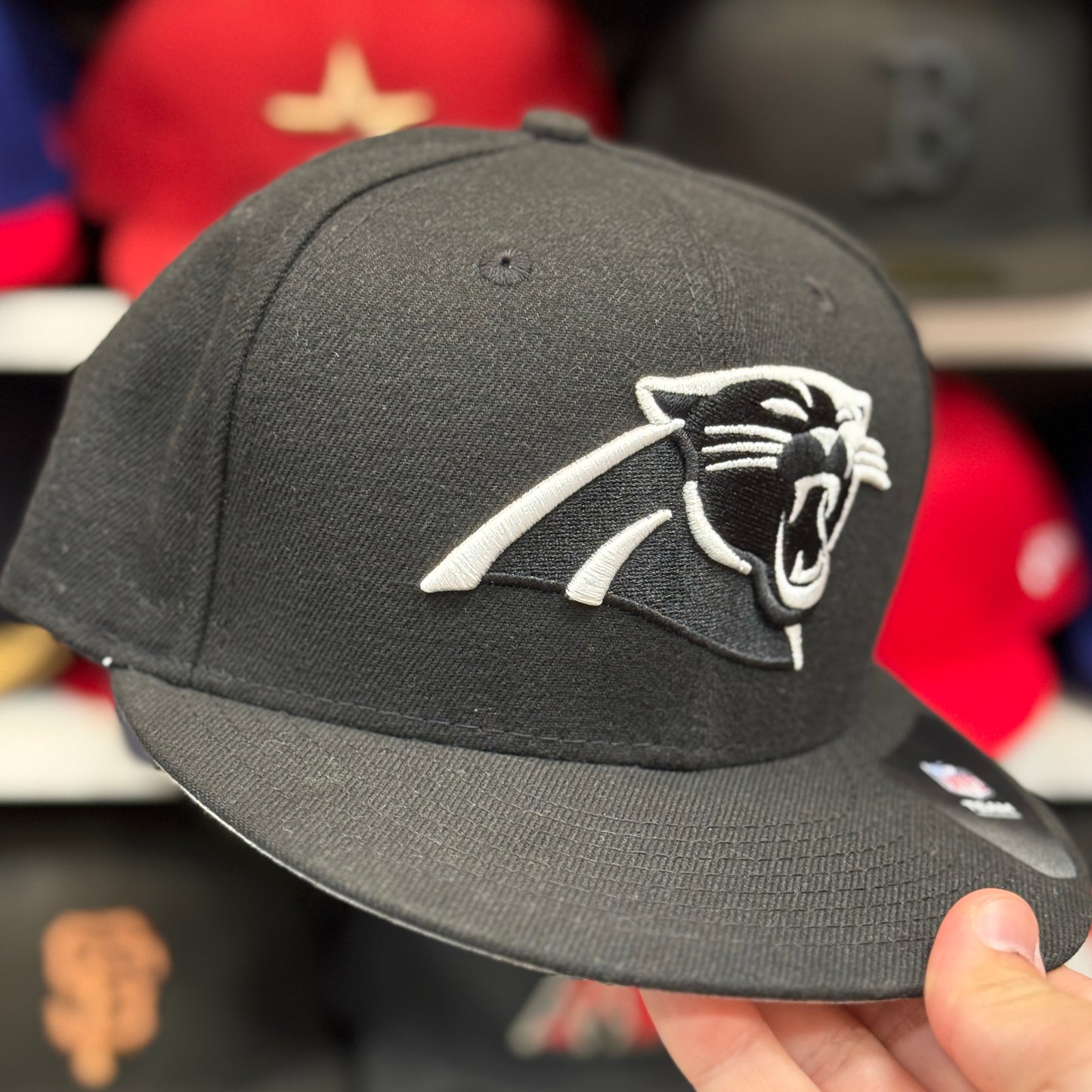 New Era Carolina Panthers Black/White 59FIFTY Fitted Hat | Size 7