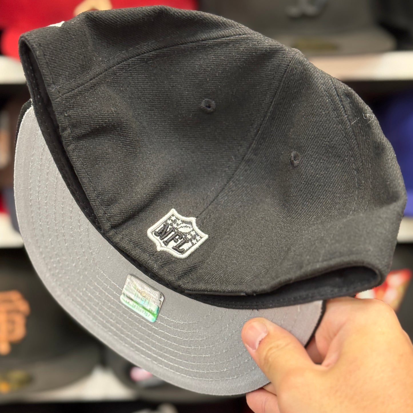 New Era Carolina Panthers Black/White 59FIFTY Fitted Hat | Size 7