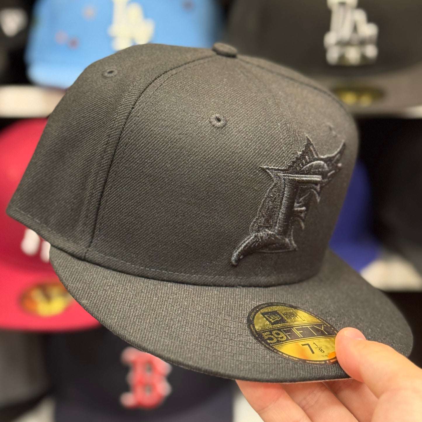 New Era Florida Marlins Black/Black 59FIFTY Fitted Hat