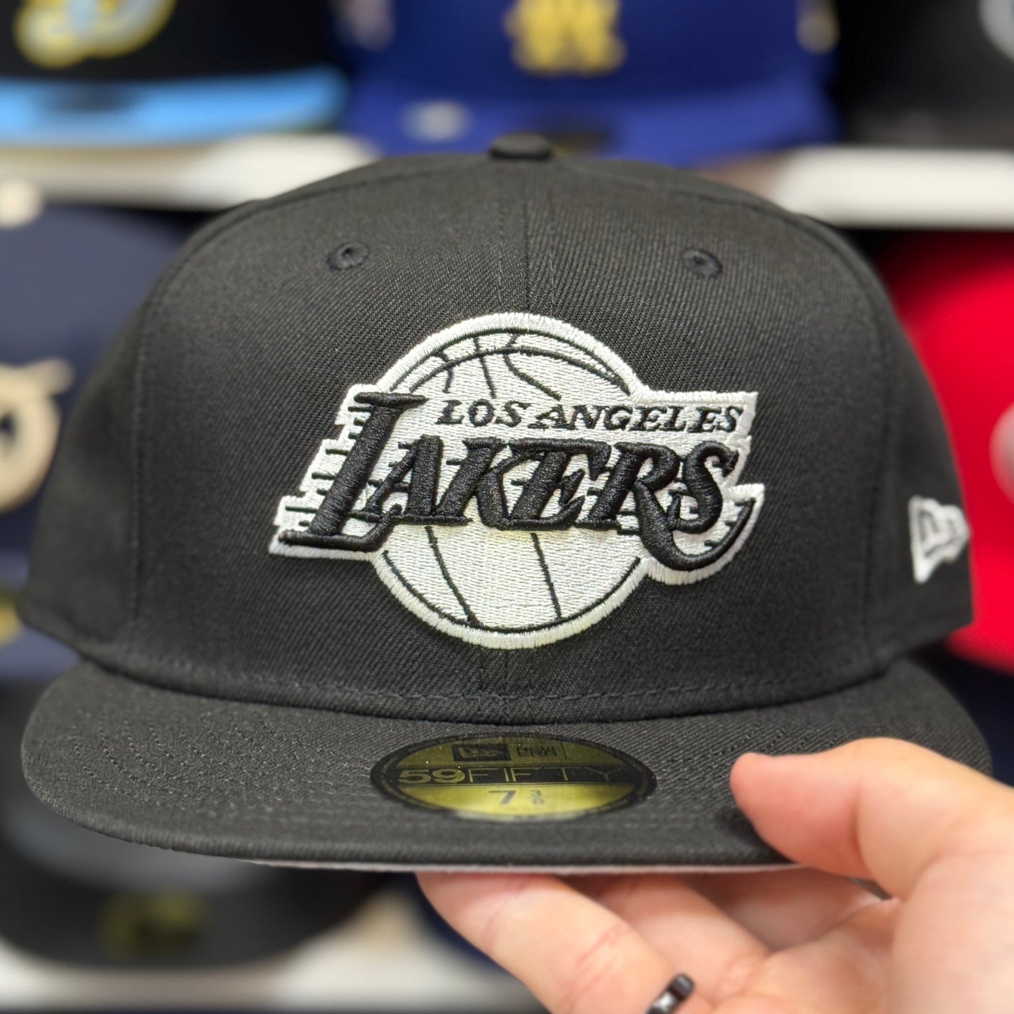 New Era Los Angeles Lakers Black/White 59FIFTY Fitted Hat