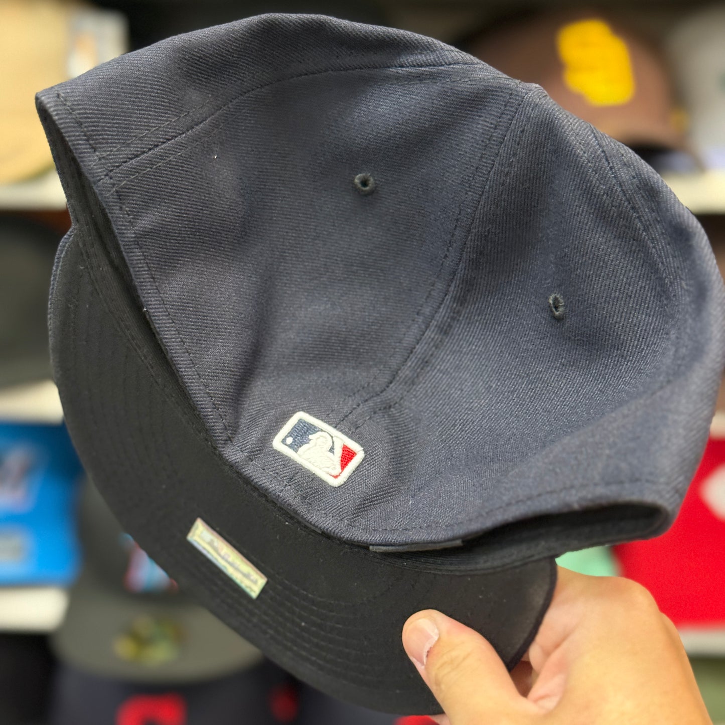 New Era Cleveland Indians 'Chief Wahoo Logo' Navy 59FIFTY Fitted Hat