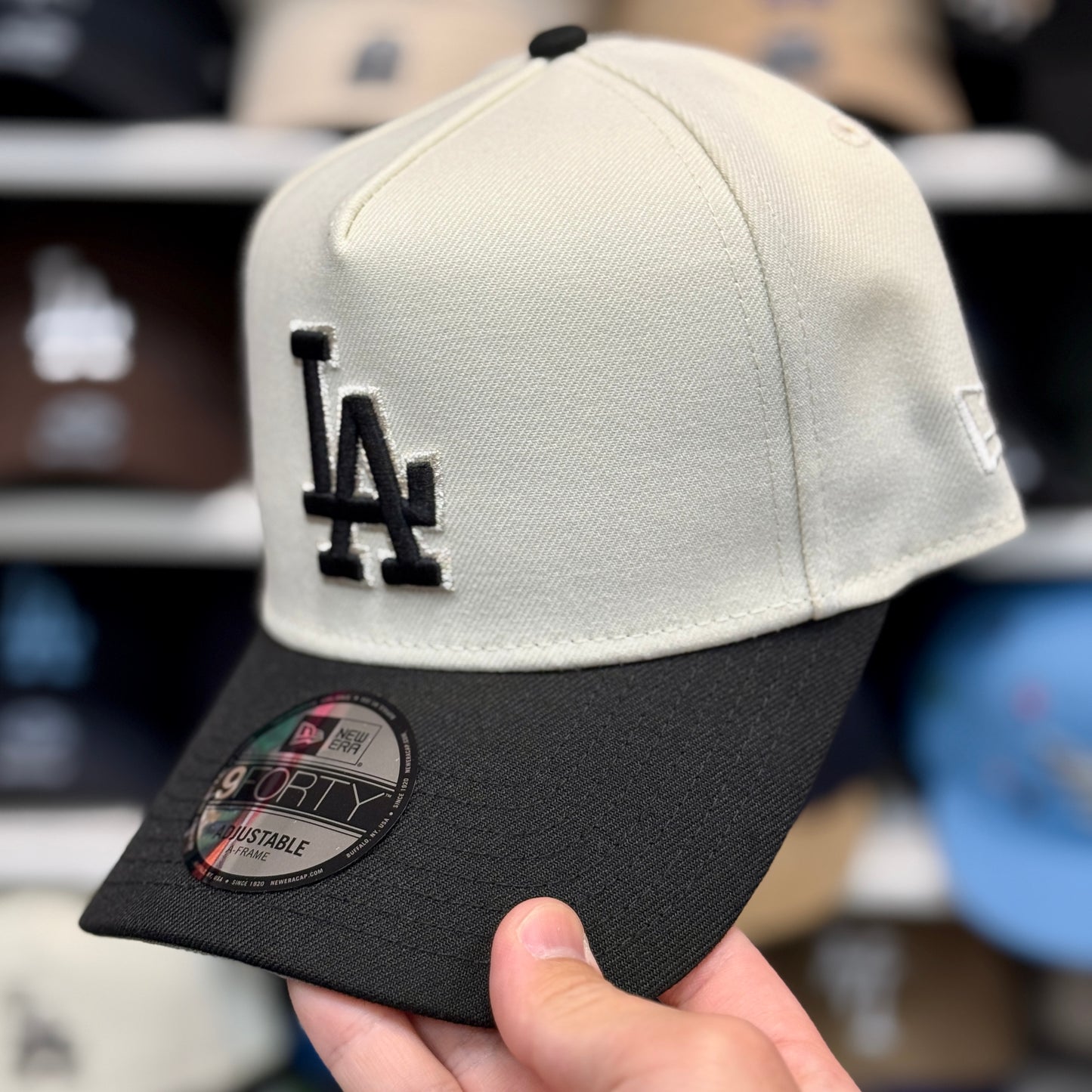 New Era Los Angeles Dodgers 'Chrome Outline' A-Frame 9FORTY Snapback