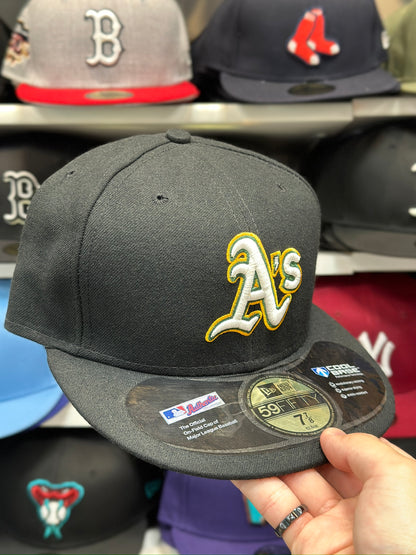 Oakland Athletics MLB Fitted Hat | New Era 59FIFTY Sized Cap | Black