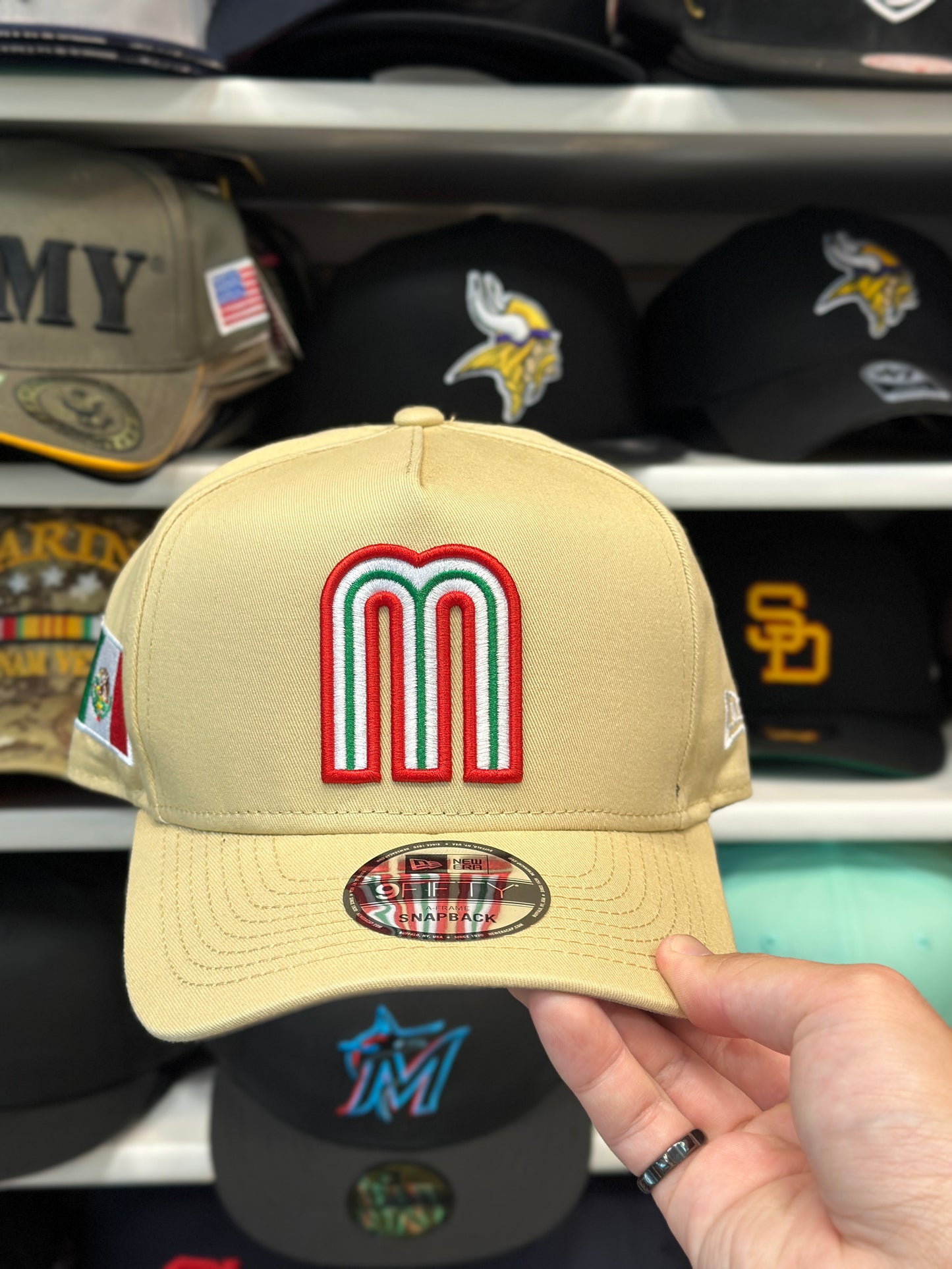 Mexico WBC World Baseball Classic | New Era 9FIFTY A-Frame Snapback | Caramel