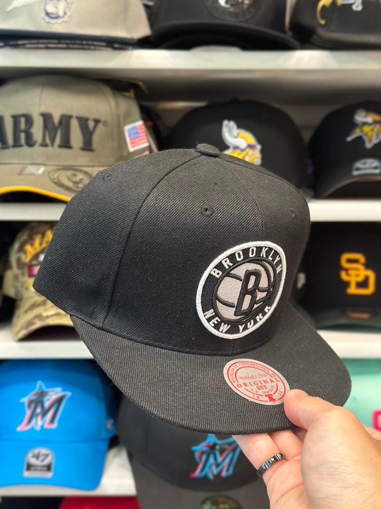 Brooklyn Nets NBA Snapback | Mitchell & Ness Original Fit Adjustable Cap | Black