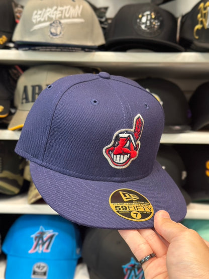 Cleveland Indians MLB Vintage Cap | New Era 59FIFTY Fitted Cap | Navy