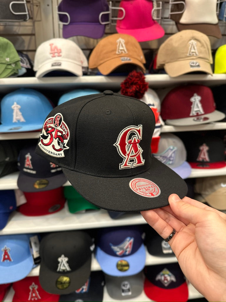 LA Angels MLB 35th Anniversary Patch | Mitchell & Ness Original Fit Adjustable Snapback | Black