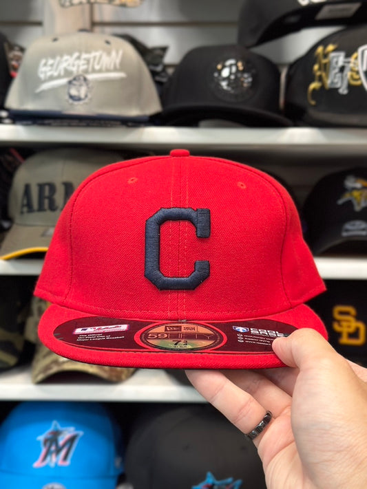 Cleveland Indians MLB Fitted Cap | New Era 59FIFTY Sized Cap | Red