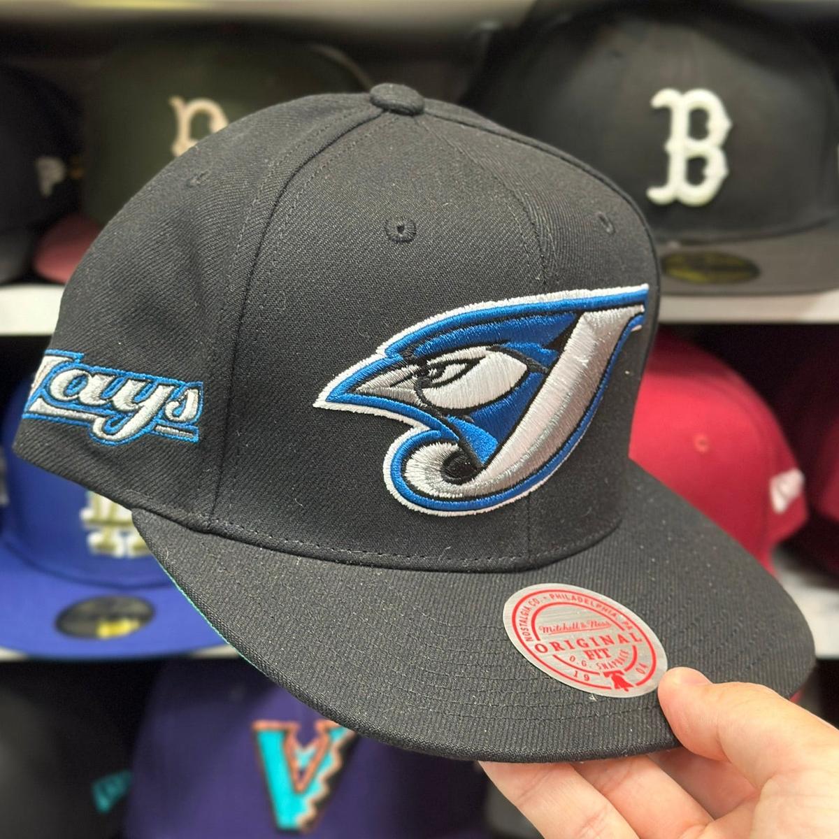 Toronto Blue Jays Black Mitchell & Ness Snapback - Product Image