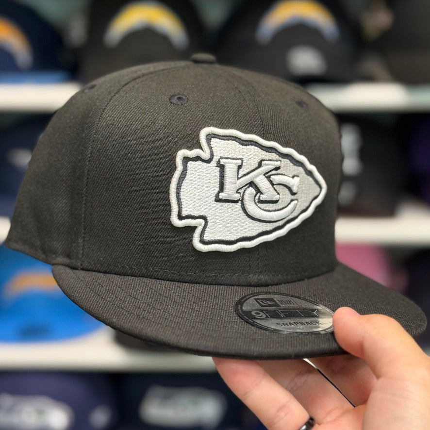 New Era Kansas City Chiefs Black 9FIFTY Adjustable Snapback Hat