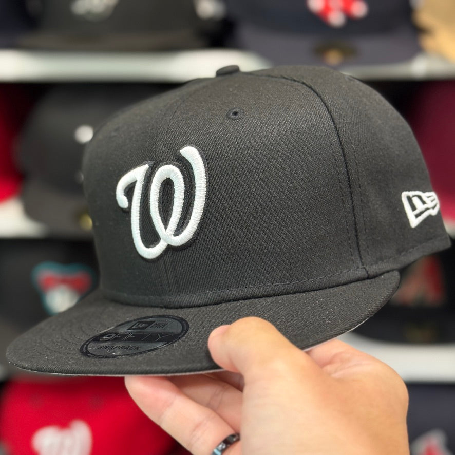 New Era Washington Nationals Black 9FIFTY Adjustable Snapback Hat - Product Image