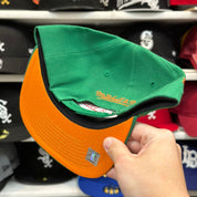 Chicago Bulls Green/Orange Mitchell & Ness Snapback - Product Image