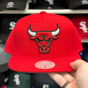 Chicago Bulls Red Mitchell & Ness Snapback - Product Image