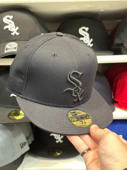 Chicago White Sox MLB Vintage Textured| New Era 59FIFTY Fitted Hat | 7 3/8