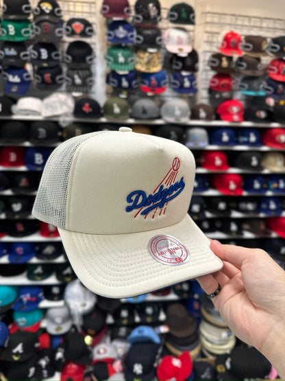 LA Dodgers MLB Foam Trucker Hat | Adjustable Fit Mitchell & Ness Snapback | Creme