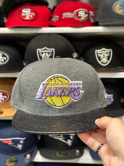 LA Lakers NBA Leather Accents | New Era 9FIFTY Snapback | Gray/Black