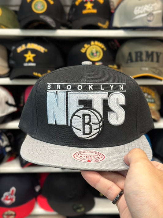 Brooklyn Nets NBA Snapback | Vintage Mitchell & Ness Original Fit Adjustable Cap | Black/Gray