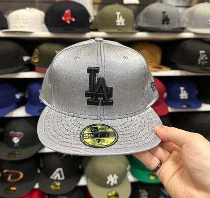 LA Dodgers MLB Vintage Glossy Silver | New Era 59FIFTY Fitted Cap | Silver