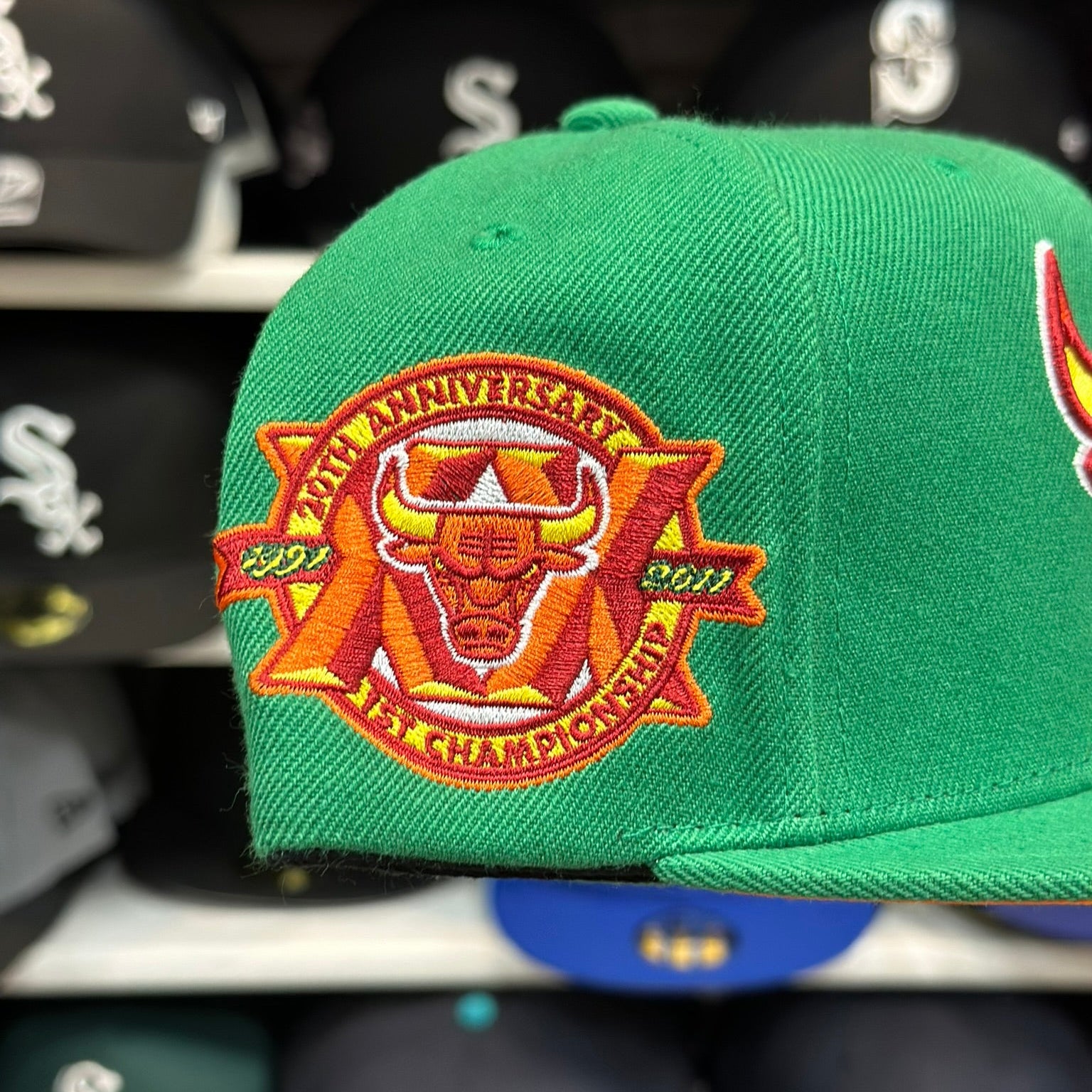 Chicago Bulls Green/Orange Mitchell & Ness Snapback - Product Image