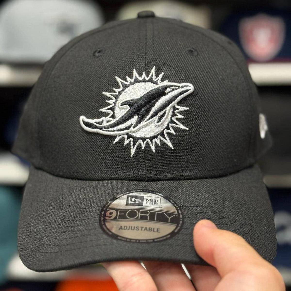 New Era Miami Dolphins 9FORTY Ball Cap | Black - Product Image