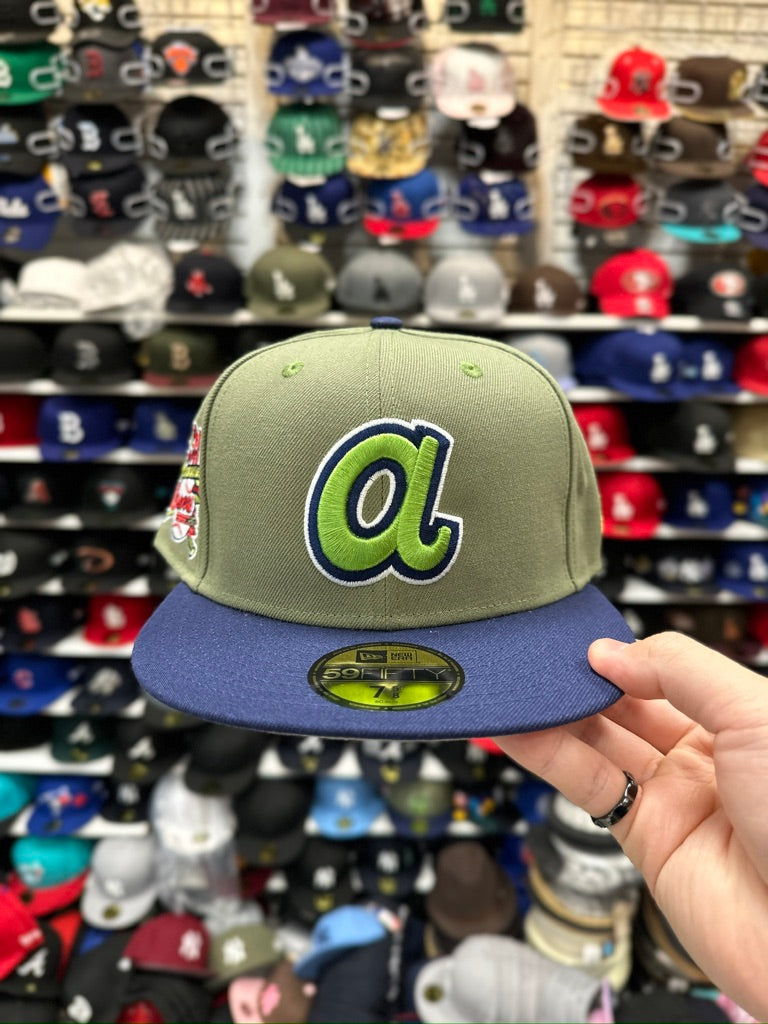 Atlanta Braves MLB '30th Anniversary' Patch | New Era 59FIFTY Fitted Cap | Olive/Blue