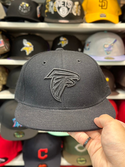 Atlanta Falcons NFL Fitted Hat | Vintage Reebok | Black | Size 7 7/8