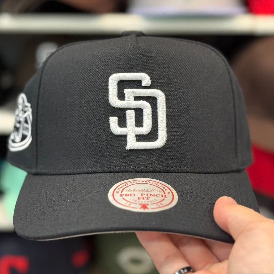 San Diego Padres '50th Anniversary' Black A-Frame Mitchell & Ness Snapback - Product Image