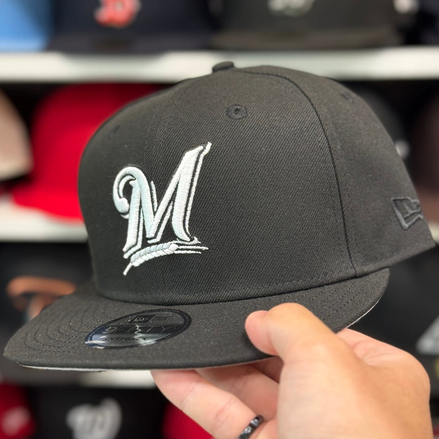 New Era Milwaukee Brewers Black 9FIFTY Snapback
