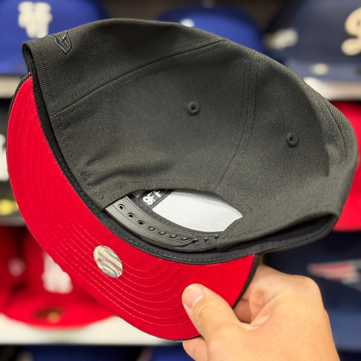 New Era Toronto Blue Jays '40th Anniversary' Black/Red 9FIFTY Snapback - Product Image