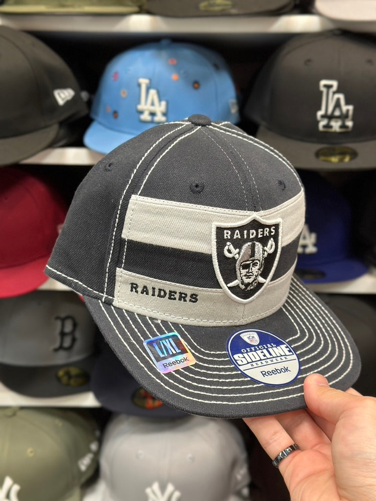 Oakland Raiders NFL Fitted Cap | Vintage Reebok Sideline | L/XL