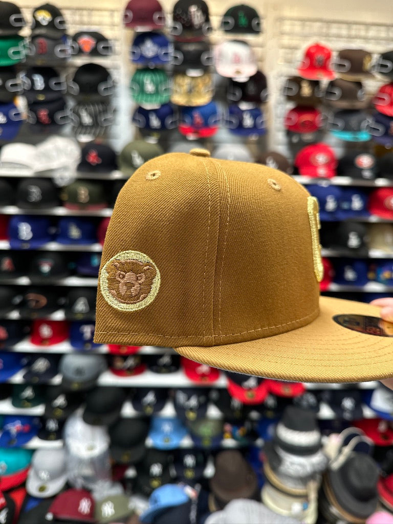 Chicago Cubs MLB Fitted Cap | New Era 59FIFTY Sized Cap | Tan/Gold