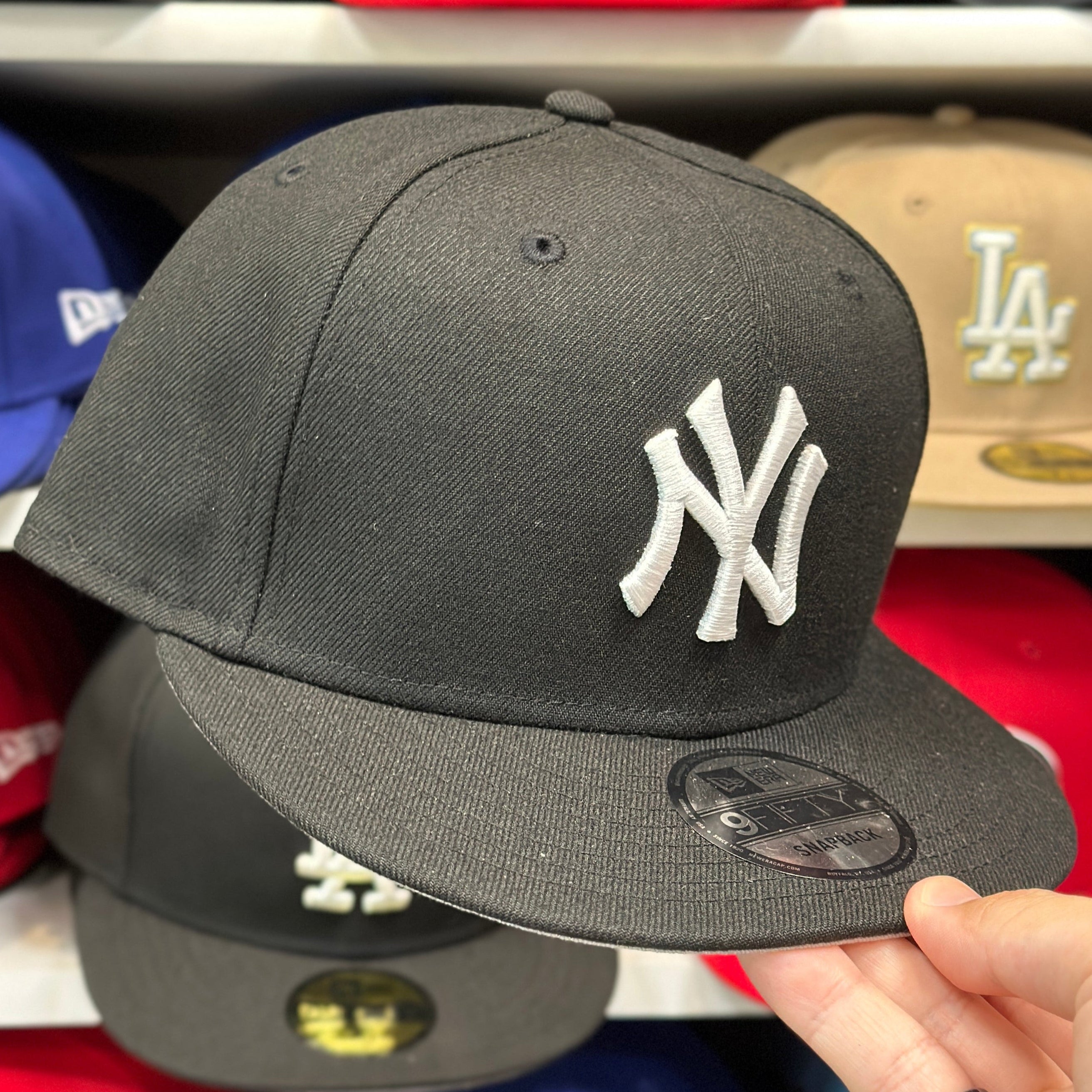 New Era New York Yankees Black 9FIFTY Snapback - Product Image