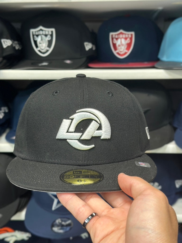 LA Rams NFL Fitted Hat | New Era 59FIFTY Sized Cap | Black