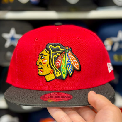 New Era Chicago Blackhawks Two-Tone 9FIFTY Snapback Red / Black