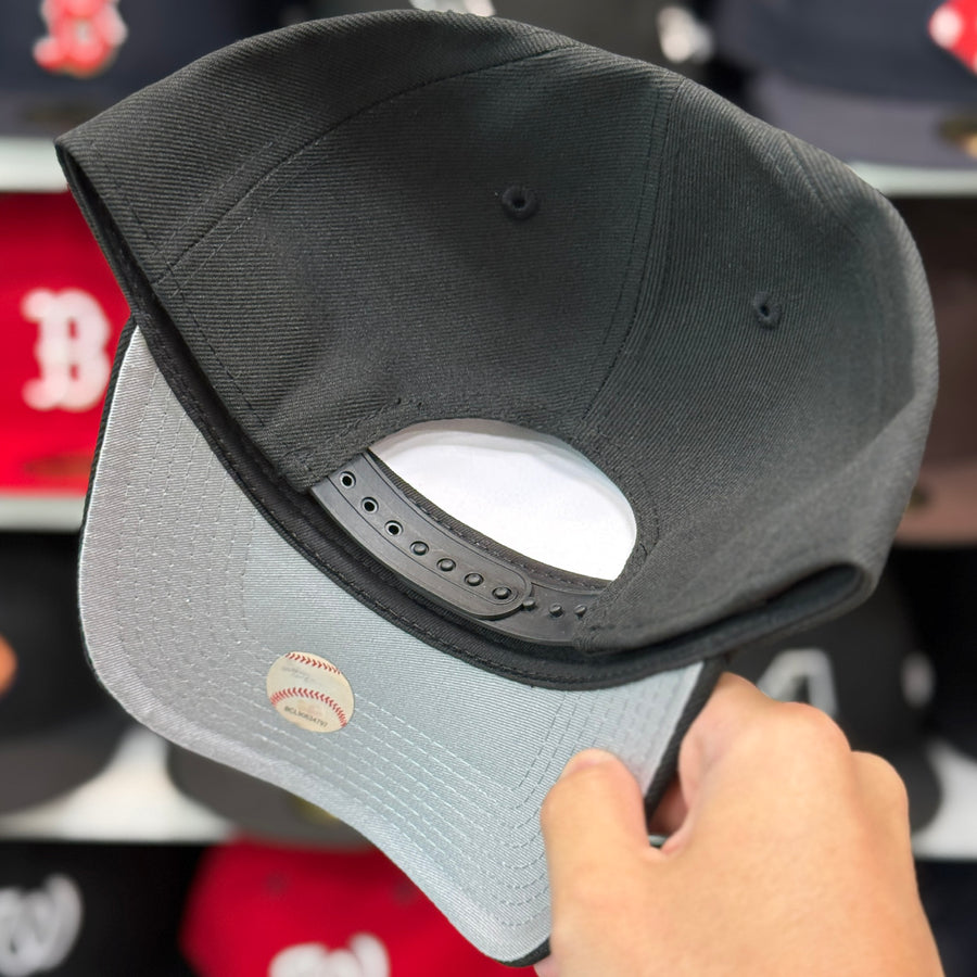 New Era Texas Rangers Black 9FORTY A-Frame Adjustable Snapback Hat