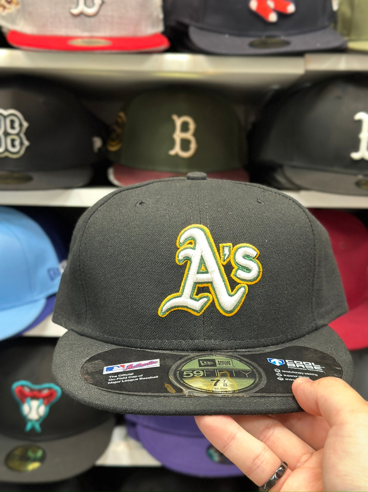 Oakland Athletics MLB Fitted Hat | New Era 59FIFTY Sized Cap | Black