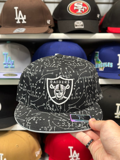 Los Angeles Raiders NFL Fitted Hat | Vintage Reebok | Black