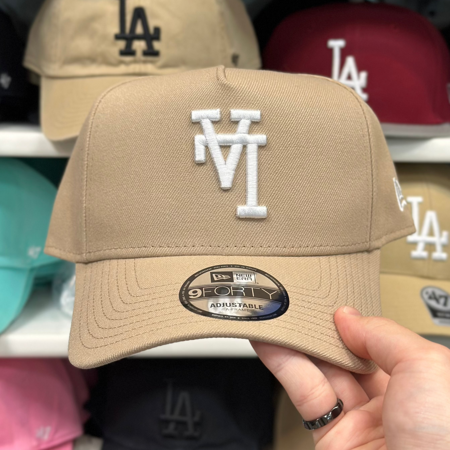 LA Dodgers Upside Down Reversible A-Frame Snapback | New Era 9FORTY | Tan