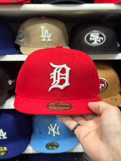 Detroit Tigers MLB Fitted Cap | New Era 59FIFTY Sized Hat | Red